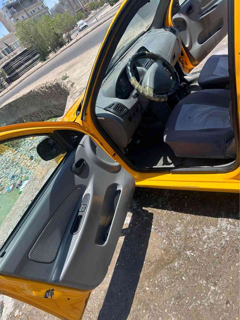 السلام عليكم سيارة طيبة ٢٠١٨ السيارة جاهزة مكفولة من الضربه والتبديل بيها مكانين صبغ فقط حدادية نعمة تبريد ثلج كهربائيات كلها شغالة محرك وكير نعمة محرك بي نفخة من القبق السيارة غرامات مصفرة هيئة مادري شكد عليها على المشتري السيارة حرة وباسم شركة ابن البلد واوراقها جاهزة للتحويل السعر ٣٥ وبيها مجال كلش قليل بيع او مراوس بخصوصي مكاني المشراك الجديد *********** البصرة, العراق
