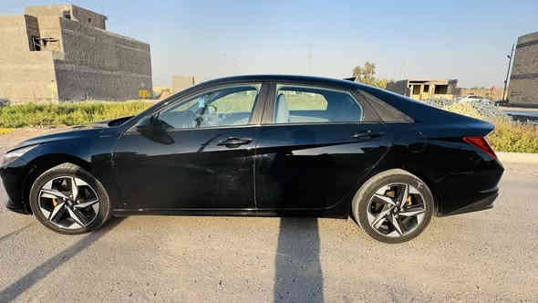 السلام عليكم
 النترا موديل 2023
وارد امريكي

محرك دوش حجم 2000 المرغوب  
كير.  At
 مواصفات   

بصمه وبصمة ابواب
 لد امامي 
اشارة ترحيبً  
صندوك ذكي  
فول رادار امامي جانبي خلفي توقف ذاتي 
تحديد مسار  
شاشة اعطال 
ماشية 
65 km
السياره احلى من الصور. 
العنوان بغداد   
السعر 137 وببها مجال 
***********
