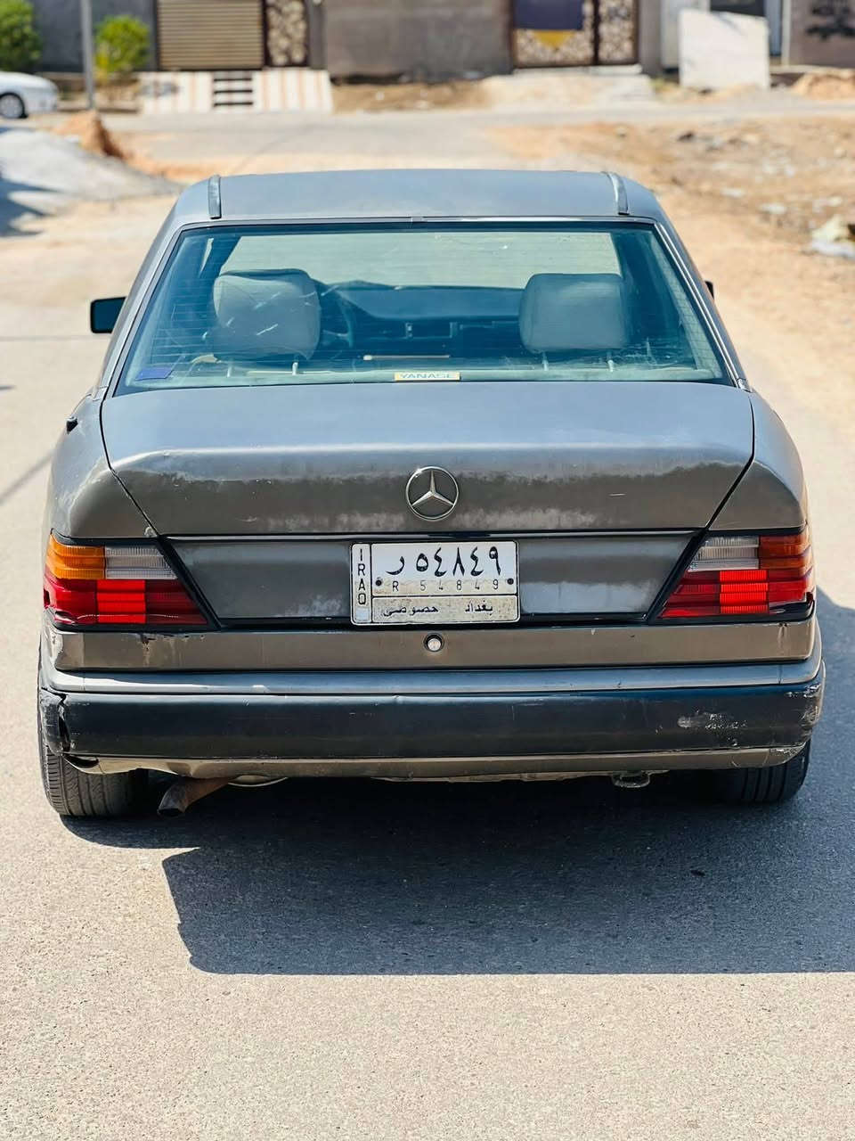 دب موديل 86 رقم بغدادانكليزي بسمي محور مكينه ثنين ونص  قواعد الدبلات سليمه السعر 40 /***********
