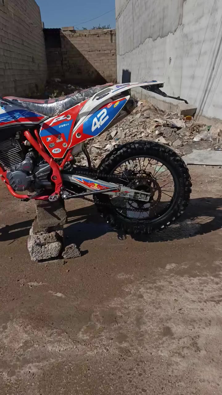 للبيع 2024 : 250cc سعر 1200وبي مجال مكان بغداد مكينه مكفوله


**إذا كنت صاحب هذا الإعلان وتريد حذفه لأي سبب، رجاءا أرسل رسالة إلى الدعم الفني**