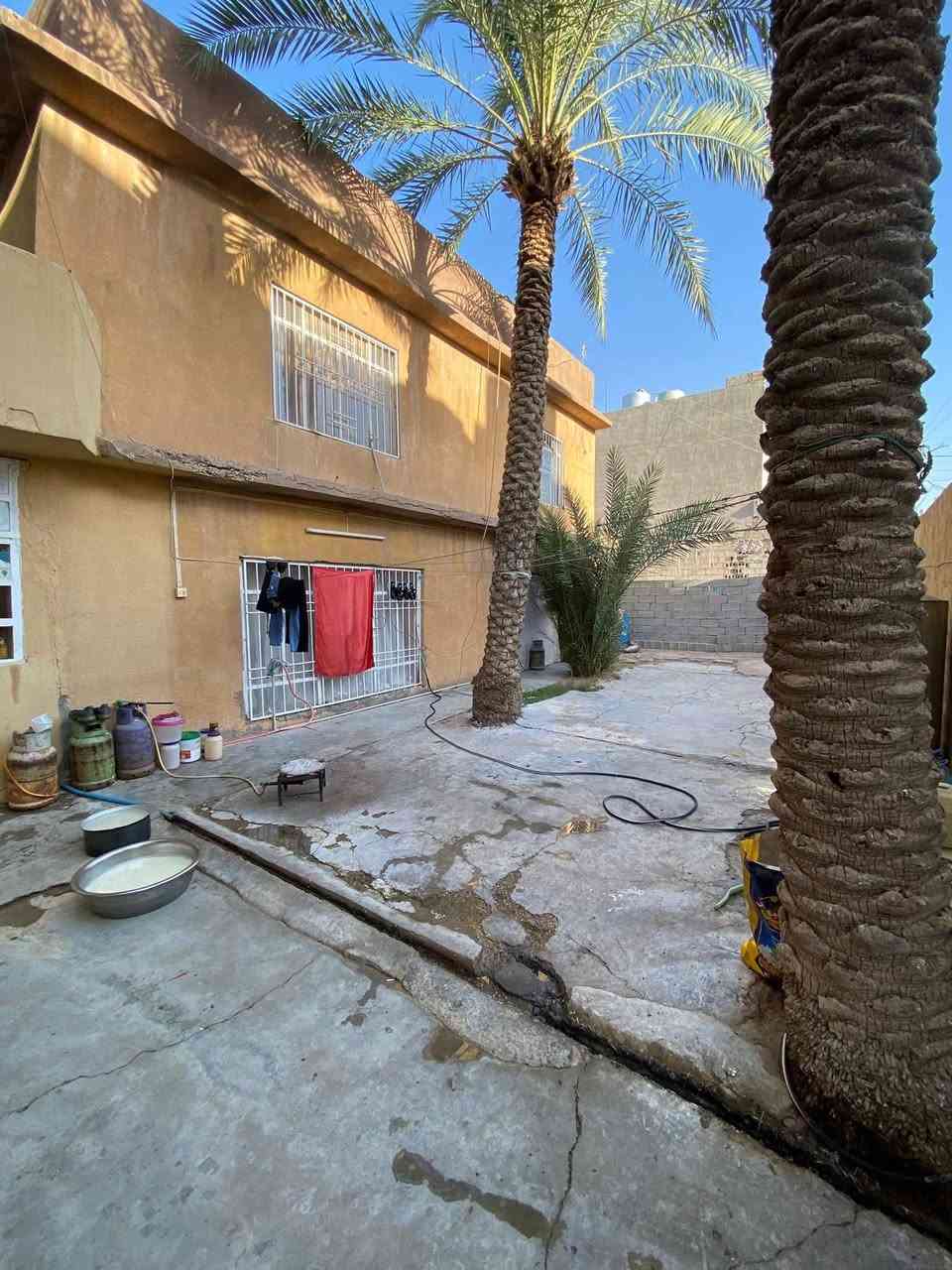 اعلان
🔹 دار سكني طابو صرف طابقين للبيع

🔹 الموقع : حي اق صو الفلكة خلف حلويات خير الزاد

🔹 بناء قديم وقابل للسكن

🔹 تتكون من حديقة + مطبخ + 4 غرف نوم + هول + صحيات

🔹 المساحة : 269 متر   الواجهة : 15 متر

🔹 يمكن ان تكون قطعتين 

للتواصل : *********** - *********** 📞

📍عنوان المكتب : طوز الفلكة مقابل عماد السماك
#طوز #كركوك #طوزخورماتو #عقارات
