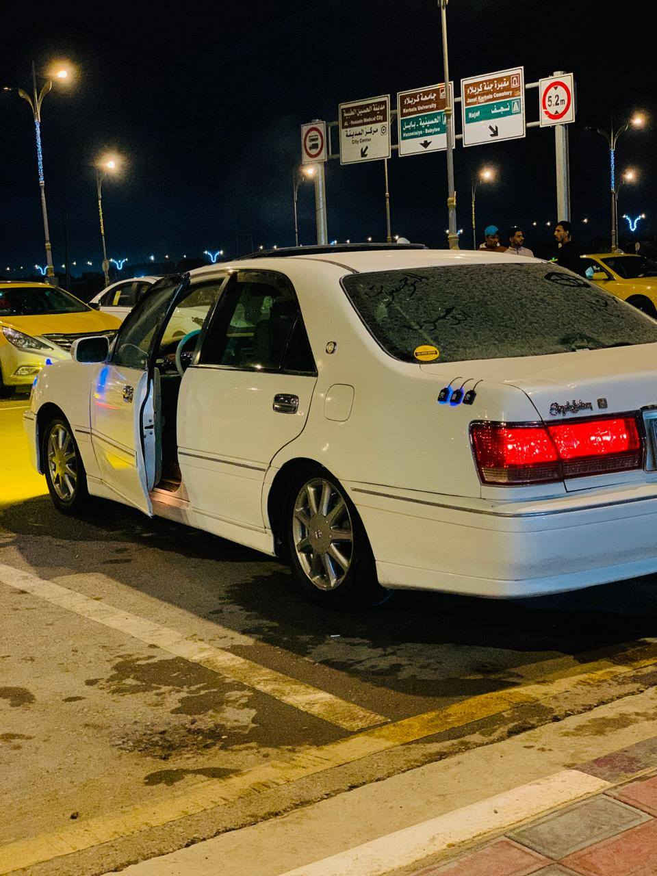 السلام عليكم تيوتا كراون  موديل٢٠٠٢أصل ٣ دكم  ديفور الكبير فتحه  كشنات كهربائي ستيرن كهربائي  غرفه بيجي ويل نجمه برده خلفيه  تحويرت نجف فوك وجوه  شاصي ٧٥   رقم  كركوك  باقيه بس ع رقم وتتحول بسم مواطن عادي موتاجر  السياره جديده مال جناي مكاني كربلاء   السعر ($١٠٠)   وتحياتي للطيبين  ***********
