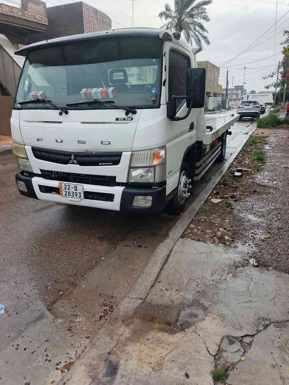 سلام عليكم كنتر اوربي موديل ٢٠١٥رقم اربيل سنوية منتهية  بدي جديد شغل سيد محمد قمارة مكفولة من الصبغ والضربة عدة رصعة بشباك  شاصي مكفول بدي مكفول تبريد بلادي كير ٧نمر مكينة كهرباء مسكر بيها خلل كهربائي  بخط الانجكتر  مكاني بغداد ***********
