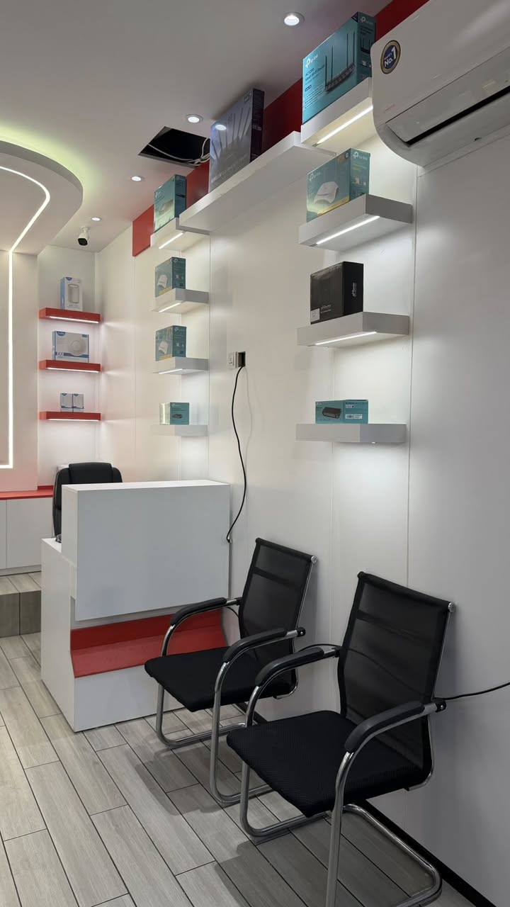 افتتاح فرع سبيدنت الجديد
📍 حي الزنجيلي – دورة الزنجيلي قرب ماركت الأصدقاء
نعلن لكم افتتاح فرعنا الجديد ونقدّم لكم أفضل عروض الإنترنت بسرعات عالية وثبات يرضيك 👌📶
سواء للبيت، للألعاب، أو للشغل—سبيدنت معك خطوة أسرع 🚀
✨ يتوفر لدينا:
🔹 عروض إنترنت مميزة
🔹 روترات أصلية
🔹 أسلاك وعاكسات بجودة عالية
🔹 كادر نصب محترف بخبرة ودقة في العمل
🛠️ خدمة سريعة
⚡ إنترنت بدون تقطيع
💬 دعم فني متواصل
📞 للاستفسار والاشتراك:
***********
***********
سبيدنت… السرعة اللي تعتمد عليها 💙
