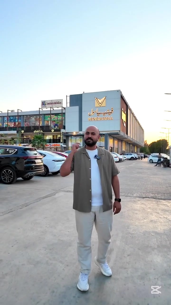 � فرصة مميزة للبيع – بيت ركن في بغداد / الحرية

📍 الموقع:
مدخل منطقة الحرية – مقابل مستشفى الشرق الأوسط و ڤينيسيا مول
موقع حيوي ومميز جداً ✨

📐 المساحة:
172.5 متر – ركن

✅ مناسب لـ:
• سكن عائلي
• مشروع تجاري
• استثمار طويل الأمد

📞 للاستفسار والتفاصيل:
 كود للعقار
***********
