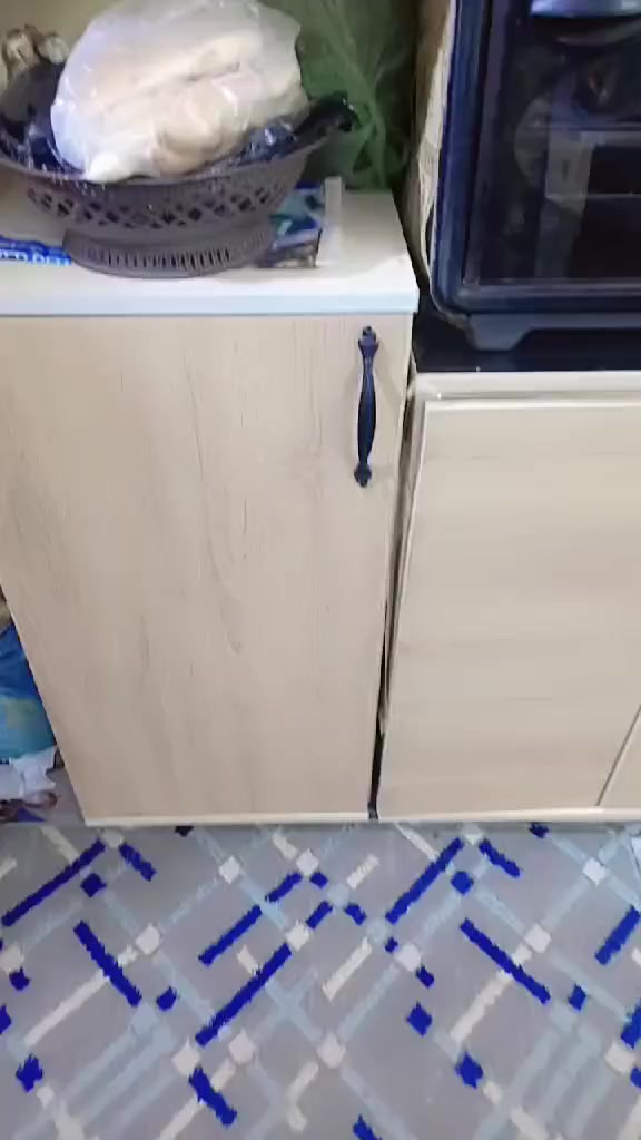 كاونتر اف دي  اف تلاثه متر لكاونتر مع فاترينات ثنين وسنك مترين السعر 750 
بغداد لدوره خلف جامعه لفارابي


**إذا كنت صاحب هذا الإعلان وتريد حذفه لأي سبب، رجاءا أرسل رسالة إلى الدعم الفني**