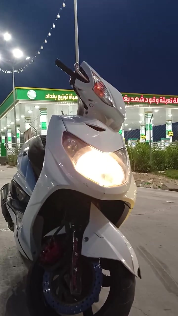 السلام عليكم درجه سكنس فحل البيع 
درجه مكينه خير من الله  كهربائيات كله شغاله ليت عالي ونصي ابيض السعر خاص *********** واتساب

