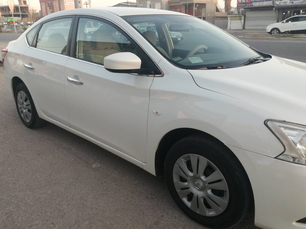 سيارة للبيع نيسان سنترا ابيض خليجي موديل ٢٠١٤ رقم سليمانية سنويه ورقم جديد بيها صبغ هلال جاملغ خلفي بيها تعديل بارد باب خلفي وجاملغ امامي سكن تعديل ١٠سم محرك ١٦  مامفتوح لاصرف ولابخار كير اوتوماتيك مامفتوح /
مواصفات 
1_قطعتين تبريد مركزي
2_ABS
3_حساس خلفي
4 _كير اوتوماتيك
السعر 104 $بيها مجال للشراي 

الشراي يتصل على الرقم *********** مامتواجد
 على الفيس كركوك, العراق
