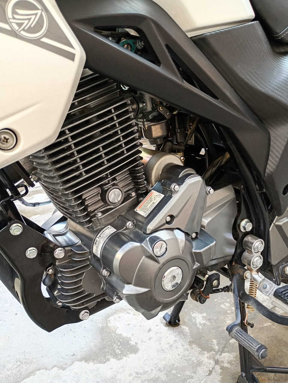 دراجة RK موديل 25 رقم سنوية متروكه ماشية الف بس السعر مليونين و300 
*********** واتساب
