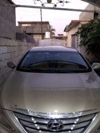 سوناتا • وارد امريكي • مكينة ٢٤٠٠