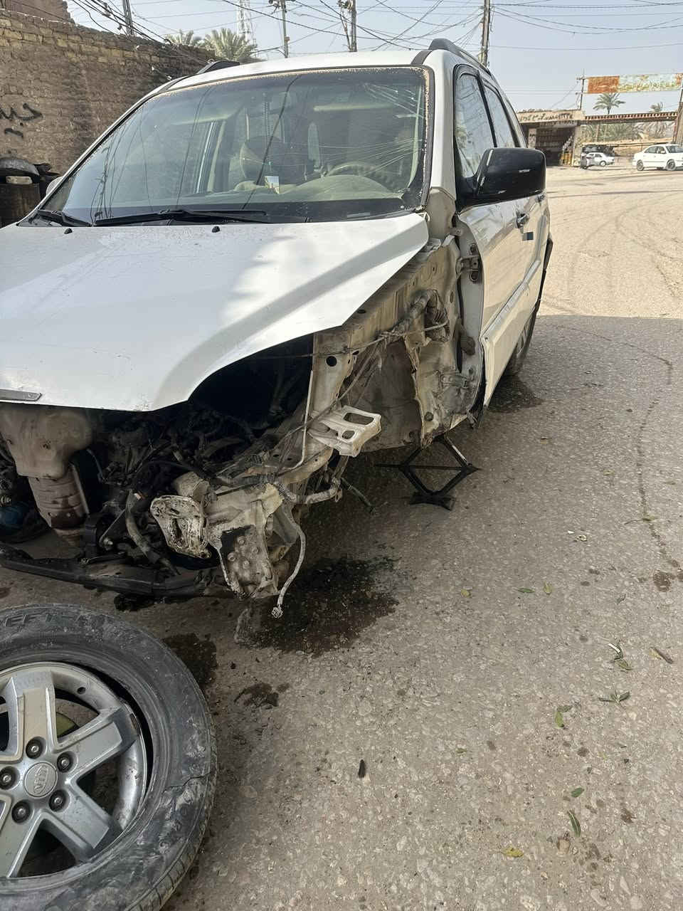 السلام عليكم 
سياره سبورتج للبيع 2009
أبيع علئ هذا الحادث
السعر ب80وبيه مجال 
رقم بغداد 
رقم الهاتف ***********
