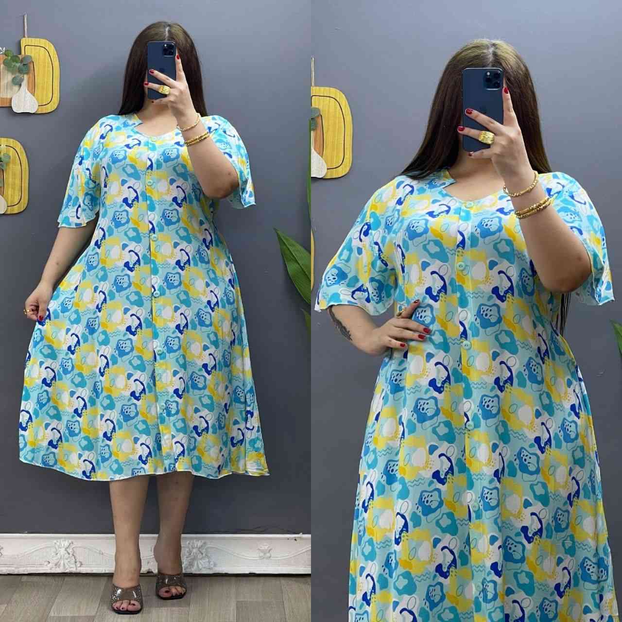 #تحطيم_الأسعار
#شلحه نسائي دبل كلوش  
#الخامه كشمير ايطالي اصلي 💯
#القياسات من XXL الى 5XL
#سعر الدرزن 12 قطعه 50 الف


**إذا كنت صاحب هذا الإعلان وتريد حذفه لأي سبب، رجاءا أرسل رسالة إلى الدعم الفني**