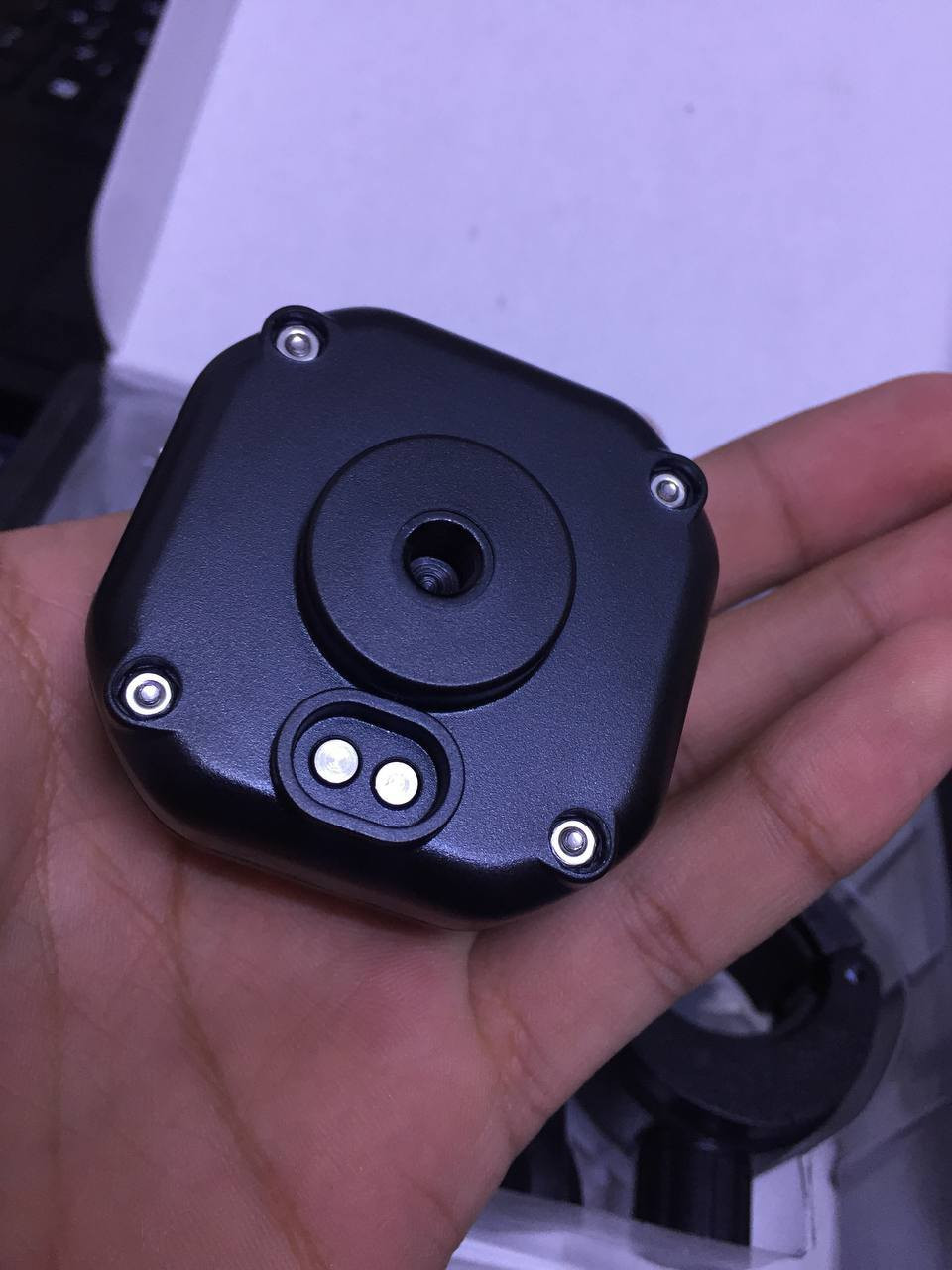 اول تم (7) الف
✨التوصيل 3 الف جميع المحافظات ✨
مقياس هواء حساس تايرات مع 2 ولفات حساسة
قياس سرعة
درجة الحرارة
مع قبظة للدراجات 
شحن مع كيبل شحن 
قطعة كلش راقية 
السعر 7 الف والتوصيل 3 جميع المحافظات


**إذا كنت صاحب هذا الإعلان وتريد حذفه لأي سبب، رجاءا أرسل رسالة إلى الدعم الفني**