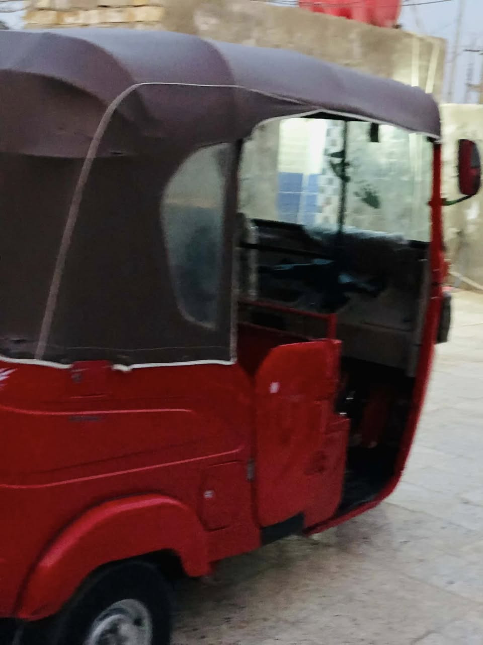 تكتك  ٢٤. زيرو.  كفاله.  عامه   سعره ٩٤٠٠بيه مجال.    ***********
