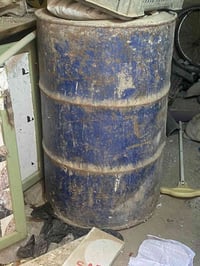 براميل كبيرة • ٣ قطع