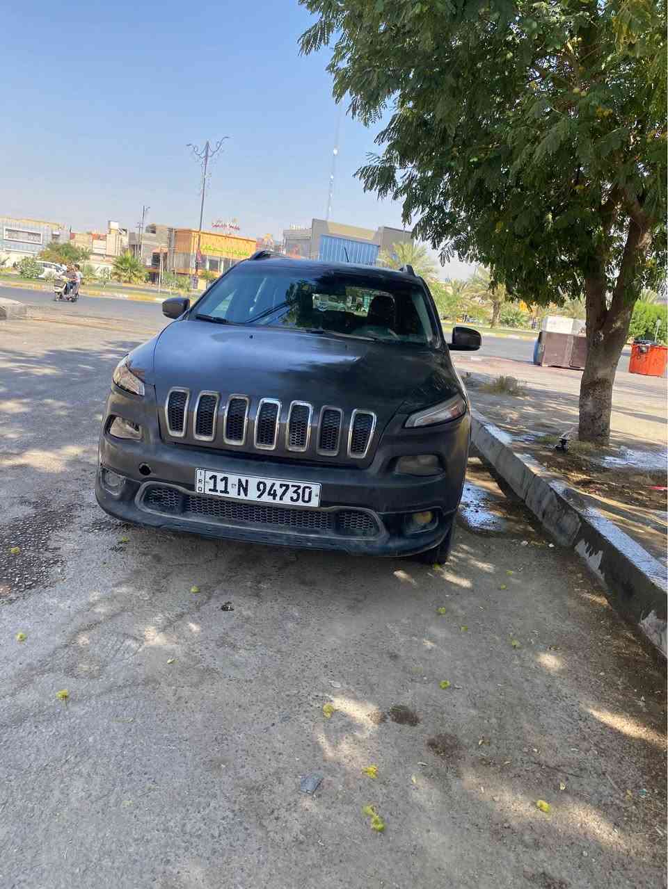 السلام عليكم . جيب شيروك بزون موديل 2018 امريكي لمتد بصمه حساسات كامره رادار تشغيل عن بعد فول مواصفات ما عدى بانوراما .. للاستفسار اكثر 
*********** كربلاء, العراق
