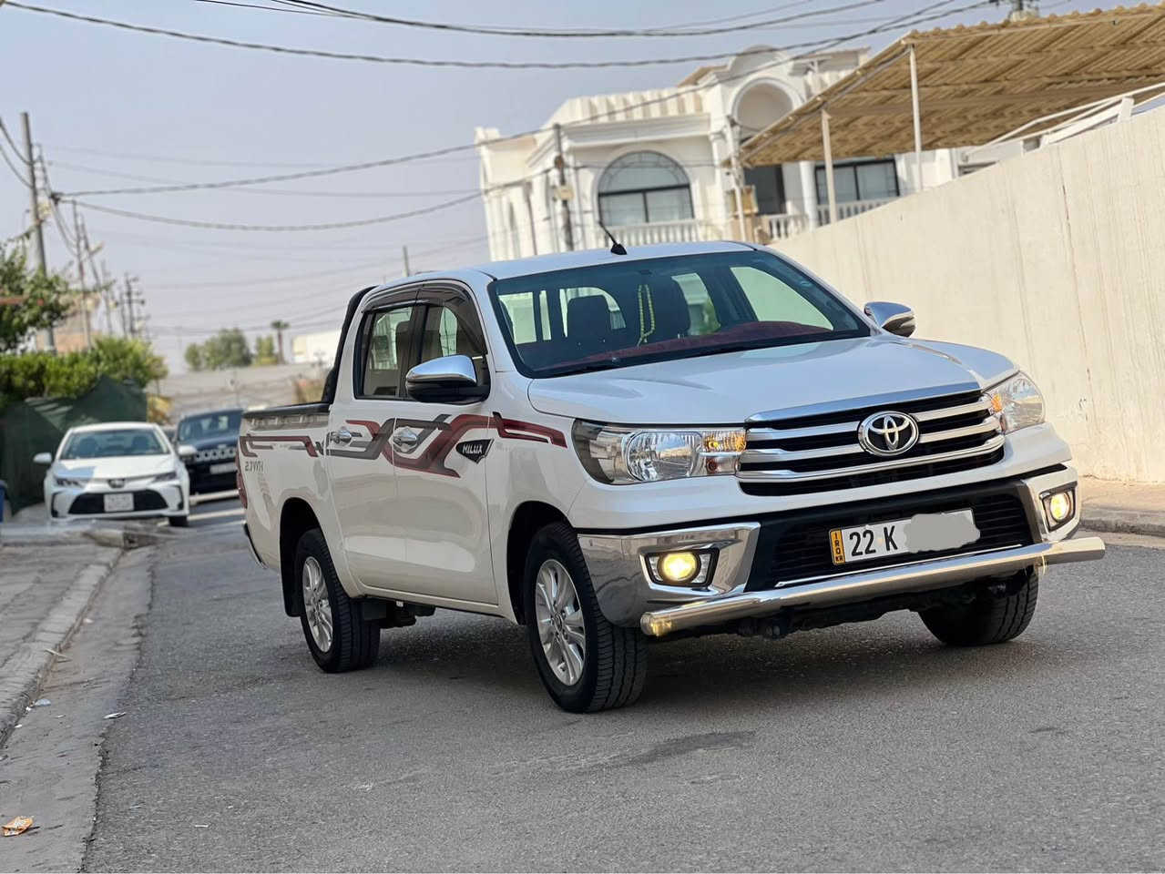 *********** توێتا هایلۆکس نزم
2021
شریکە جیهان
بستەک بۆیاغ و کەمەک ساردی هەیە
سەیارەکە خاوێنە
بەسمە و دوو دەرگای پێشەوە بەسمە
هەردوو بەسمەکەی لەگەڵە 
گێر تۆماتیک
لایت ئۆتۆ 
کوشینەکانی پێشەوە تبرید 
تەبرید لەمس و تەبرید مەرکەزی 
تحدید سورعە
سوکان ڤۆلیۆم
بلاجکتۆر
گێر و مەکینە و تەبرید بەشەرت
تاخم گەعی و شتەکانی شەریکەی هەموو وەک خۆی مایتەوە
سەنەوی هەتا 2030 نوێیە رەقەم هەولێرە
سەیارەکە لە هەولێرە
نرخی 265$ وەرەقە کەمەک مەجال *********** أربيل, العراق
