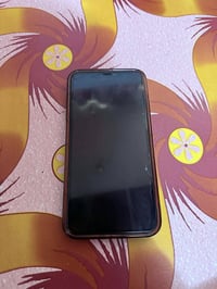 ايفون اكس ماكس • ٢٥٦ • بطارية ٧٦٪