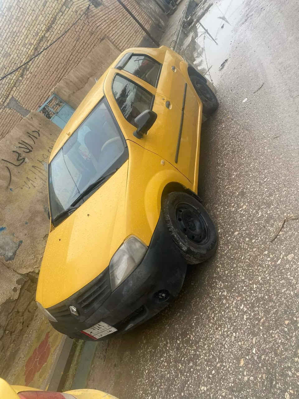 سلام عليكم رينو موديل 2010 سياره جاهزه كير مكينه حداديه تخم تاير رقم نكليزي سنويه مصفره ل٢٩ مداور ثانيوم بسمي مكفوله من ضربه مكانه سماوه سعر ٣٥ وبيه مجال  *********** نتصال واتساب
