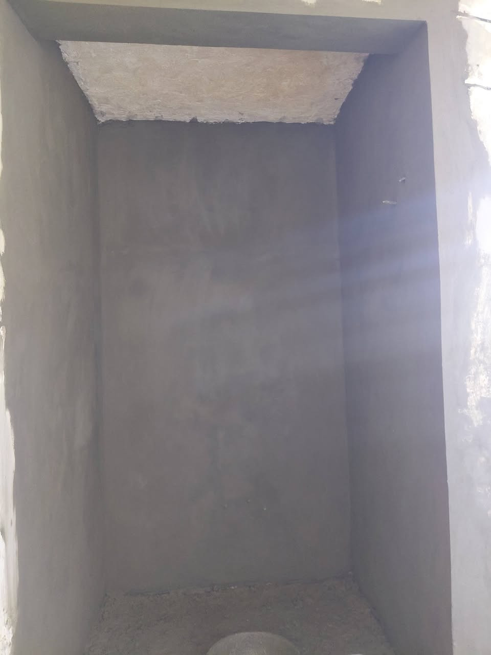 خلفة لبخ متفرغ جص سمنت شغل درجه اولى  خشن ناعم ***********
