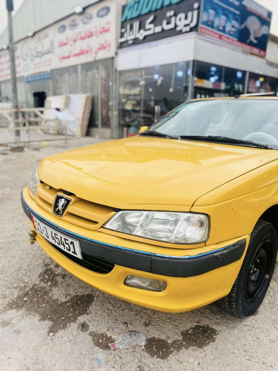 سلام عليكم بيجو بارص موديل 2015 سياره جديده  داخل جديده لوك بأسمي شخصيا سنويه لل2028 هزه جديده رقم انكليزي  مكينه خير من الله كير فرنسي الرياضي بيه البنيد طاير بس الجامه مكسور ما ضارب اي شي موجود تصوير وبارد بخشم جاملغ كد شبر مبين 
عنوان : بغداد بسمايه
***********
السعر 52وبيه مجال بسيط
