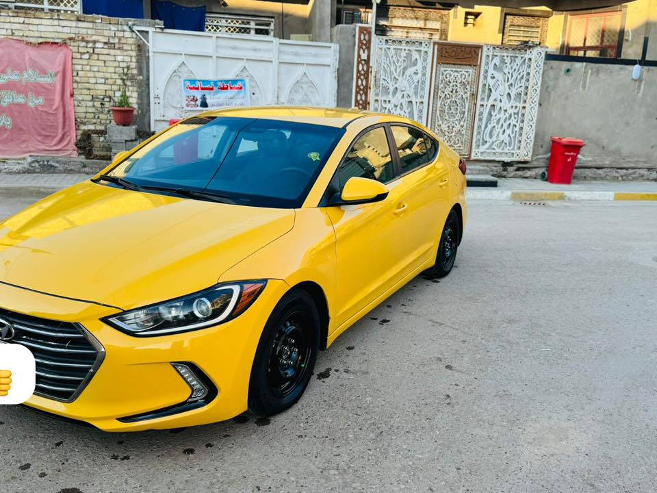 هونداي النترا موديل 2017 كير ATM وارد امريكي صور الحادث بالمنشور  بدون لغد ولا شاصي ولا حوض  ماشيه 86 حقيقي
مكينة گير حدادية تبريد على الفحص
حجم المحرك 2000 دوش المرغوب لا تبخير ولا تنقيص
رادار امامي رادار جانبي رادار خلفي
تحكم ستيرن
شاشة 
كامره دواره 
تدفئه تبريد 
لايتات زنون
لد امامي خلفي 
مكان السيارة بغداد
رقم بغداد  دولي بسمي تحويل ثاني يوم  مصفره هيئه وغرامات 
أي استفسار  ***********
