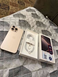 16 برو ماكس 256 بطاريه 100 مشحون 3 مرات بعده جديد ممستخدم غراضه كامله ...