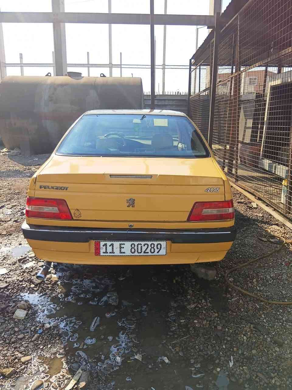 السلام عليكم من رخصت مدير الكرب سياره بيجو GLX موديل 2013 كير او مكينه خير من الله السياره بيها الجاملغ الخلفي مصبوغ بس السعر 32 او بيها مجال مكاني بغداد البياع***********
