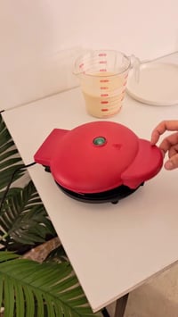 صانعة دونات • ٧ قطع • سطح غير لاصق