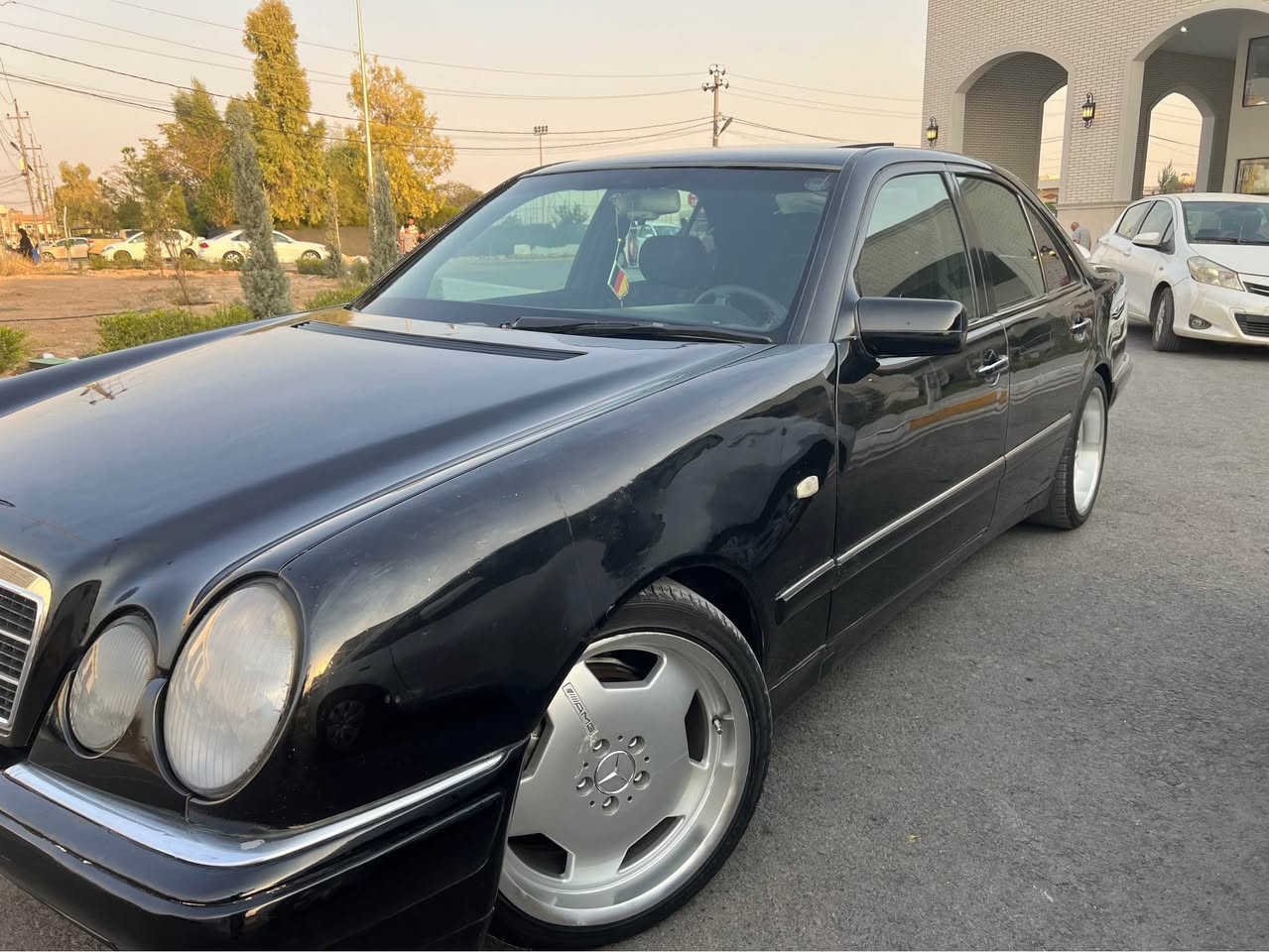 ماسليس عيفريت موديل ٩٥مه كينه حه دلي ٤بستني فول مواسه فات جارجام كاره باي سلايت ناو فورميكه وكوشن خه زن وهيته ر فول فول مواسه فه ت كيرومه كينه وته قه ره قه ي به شه رت وه ركه راوبرواه ي به شه رت حيزام سباغ بوجواني سه نه وي نوي تا ٢٠٣٠به ناوي خومانه ته حويل به شه رته جارتايه ويل نوي له سه ري تي مه سره في تيدانيه جايزه سه ياره كه بي كيشه و بي مه سره ف له هه وليرم سحري ٧٥وه ره قه يه مه جاله كي برايه ني تيدايه *********** أربيل, العراق
