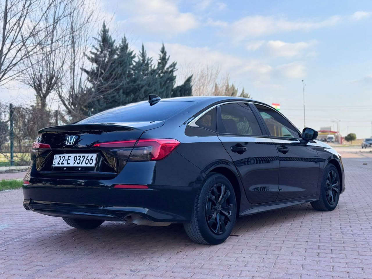 السلام عليكم
هوندا سيفيك موديل ٢٠٢٣
باب صبغ 
مواصفات نص 
بصمه
شاشه
كاميرا
رادار
تحكمات ستيرن 
ايرباك سليم 
بجم كبس 
كير محرك كهربائيات كله مكفوله
السعر ١٣٥ و مجال بسيط 
العنوان عقره معارض عقره 
***********
*********** اكر, نينوى
