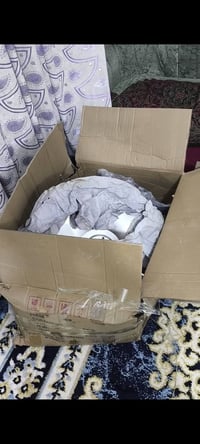 🤝 كرسي حلاقه بل كارتون شديته بيدي  كله شغال وعل فحص  السعر (200) الف ب...