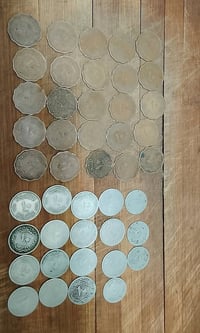 ٤٤قطعة • الملك فاروق • للبيع