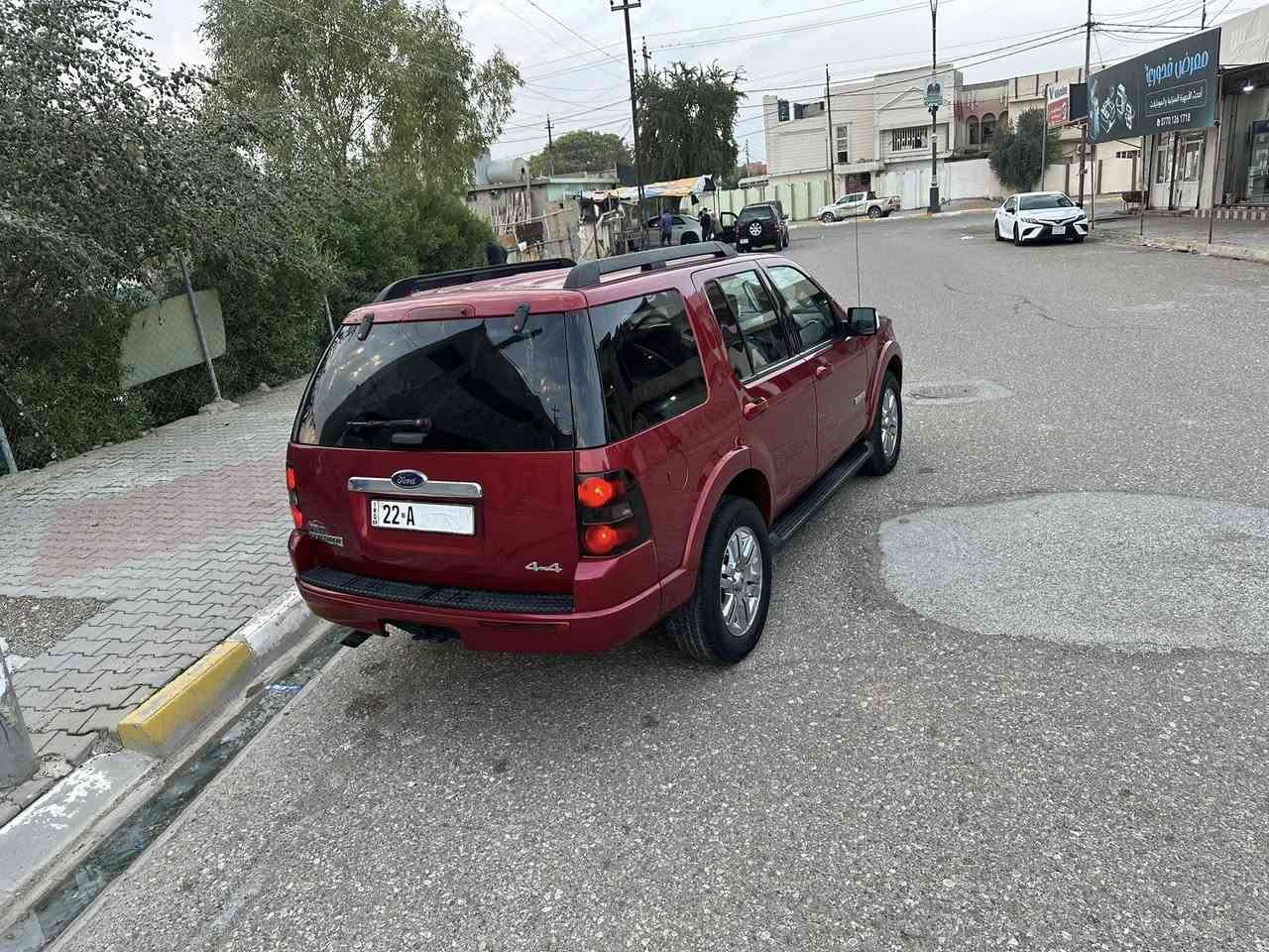 السلام عليكم

اللهم صل على محمد وال محمد 

مكان السياره كركوك 

♥️ رقم أربيل تحويل وكله حاضر 

♥️ فرصة لا تعوّض | للبيع فورد إكسبلورر 2008

داخله كلين 🇨🇦 كندي 

فول مواصفات 

✨كشنات مخمل نضيف 

✨ مثبت سرعة

✨ تحكم دوزان

✨ تبريد وتدفئة

✨ سيارة قوية وثابتة بالطريق، ممتازة للسفر والمدينة

✨ سنوية وهزة جديدة  

✨ عداد المسافة 190 

محرك 6سلندر 4.000

السيارة نظيفة جداً

استعمال شخصي عندي

ما تحتاج شي – تركب وتمشي

جاهزة لأي فحص

♥️ ملاحظة السيارة بها فقط بونيت

انصبغ عندي بسبب جراد بل بونيد بدون بدنه ولا قطرت دواخل غير هاي شرط مابيه شي 

محرك كير اكسل صدر تايرات جديد 🆕 وبيه ادامه كامله 

💰 السعر مغري وقابل للتفاوض للجادين فقط (119) وبيه مجال 

***********📞

***********📞  

الاتصال للجادين فقط – الرجاء عدم الإحراج
