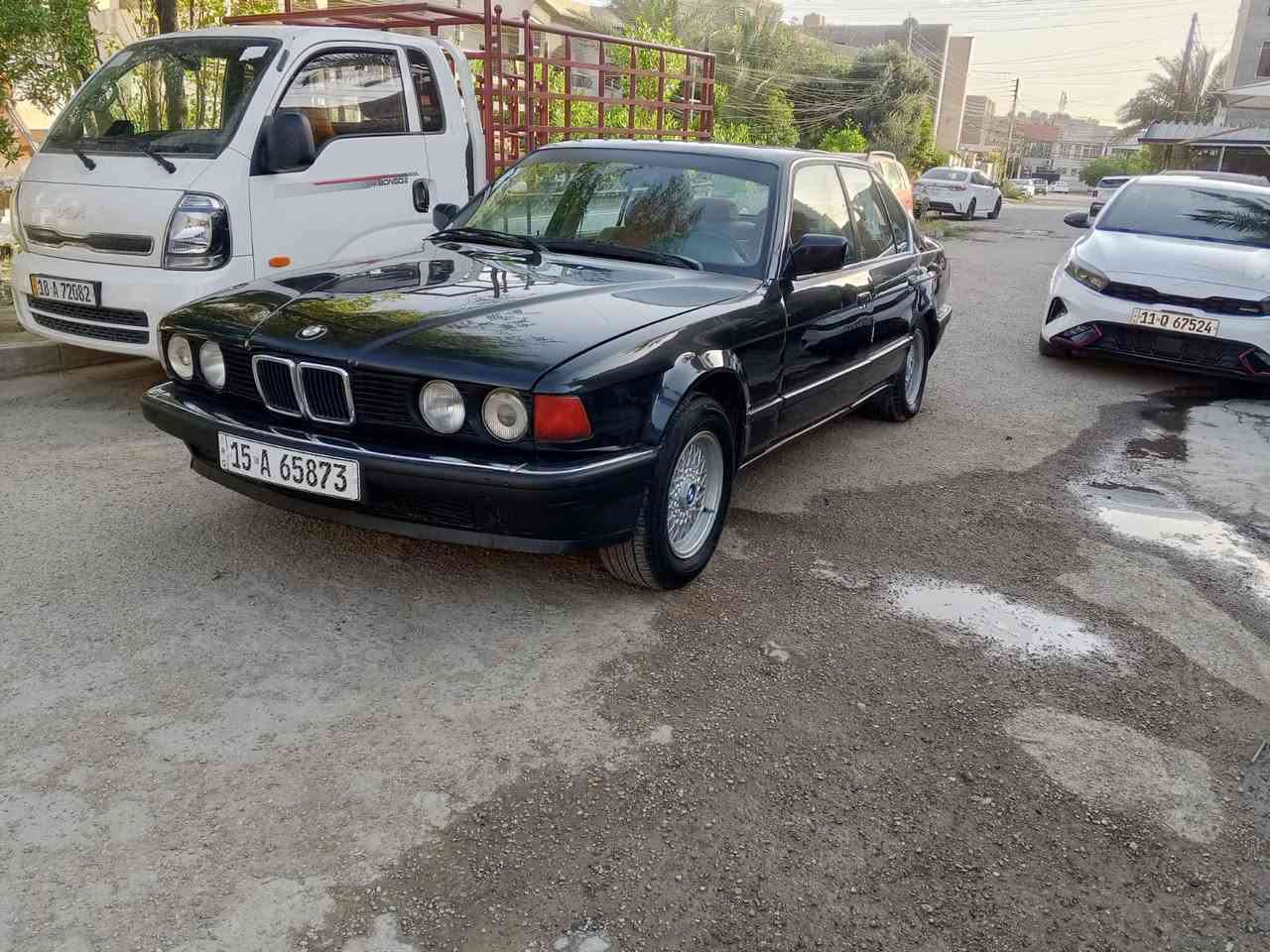 السلام عليكم700 BMWللبيع او مراوس موديل 90السيارة بأسمي السنويه 2030 جاهزة السياره من كل النواحي تخم تاير جديد صدر امامي خلفي جديد السعر 45وبي مجال العنوان الكرخ  ***********ابو علي
