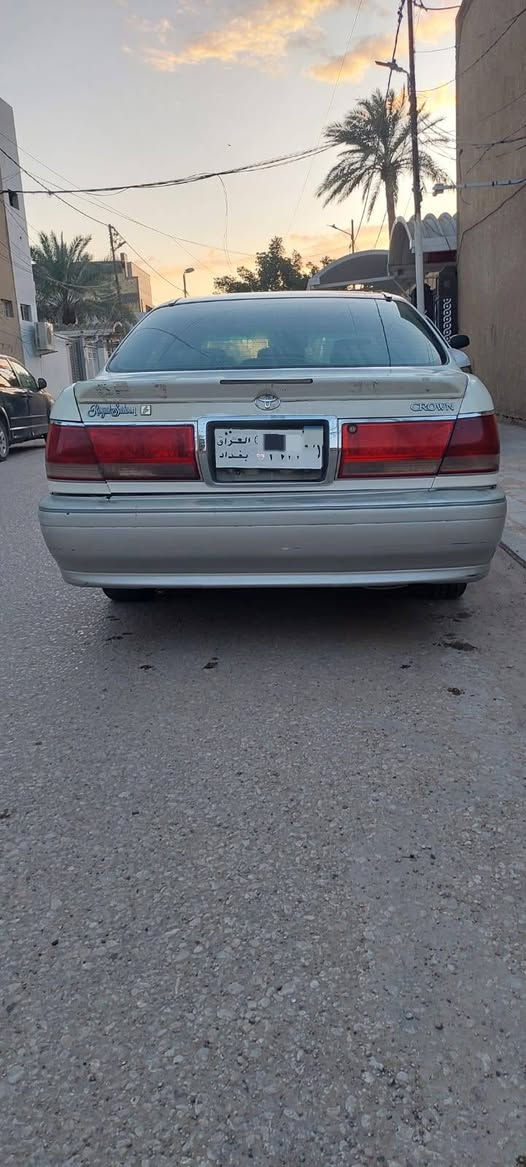 سلام عليكم ورحمة للبيع ملكه مديل 2003 مكفوله كفاله عامه من  كص ونقل وعيب شرعي
بيه فقط جاملغ خلفي ايسر فول موصفات  فتحه موصفاته اربع دكم
 كشنات كهرباء امامي خلفي 
كرستال اصل 
 برده خلفيه ثلاجه 
شاشه 
كشنات جلد 
 مكينه دي فور جبير  
 كير مكينه مكفولات 
رقم بغداد صدامي
مدفوع كمرك وضريبه قرار ٤٨ باقي فقط تحويل رقم
والسياره عليه اشارة حجز بغداد 
السعر 90وقابل للتفاوض لاستفسار اتصل ***********
مكان السياره نجف
