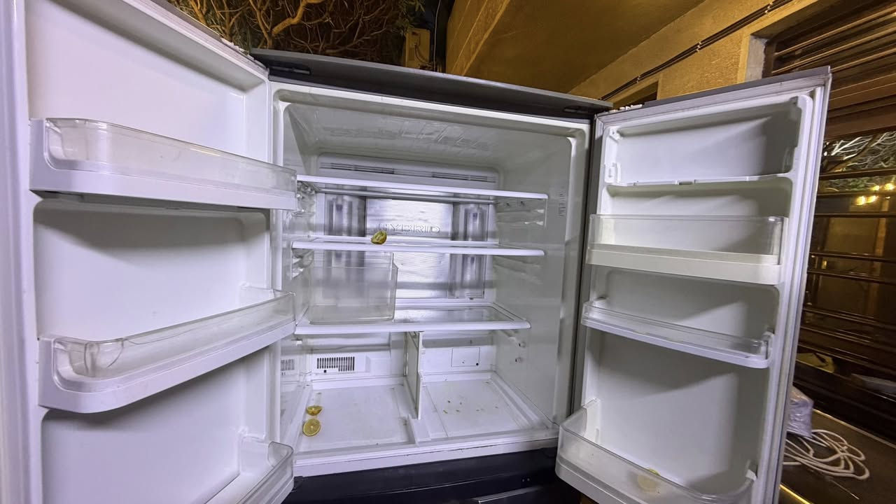 ثلاجه شارب هايبرد ٥٠٠
غرفه تركي ٣٥٠
دوشك طبقتين ١٢٥طبي
طباخ شغال ١٥٠
مكاني حي الخضراء


**إذا كنت صاحب هذا الإعلان وتريد حذفه لأي سبب، رجاءا أرسل رسالة إلى الدعم الفني**