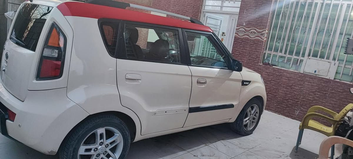 سلام عليكم للبيع صول  كارتون متوئمً طبق 
تحكمات ستيرسن
مري شفط
اشاير الجوانب 
كامرة خلفية
حساسات خلفية
تدفئة وتبريد شغال على السويج
تدفئة بالكشنات
كشنات جلد
فتحة سقف
محرك١٦٠٠ 
سعر ٥٠ وبيها مجال
***********
