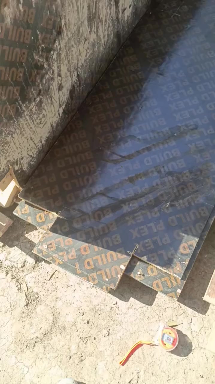 سلام عليكم خشب جديد للبيع متعدد القياسات ***********
