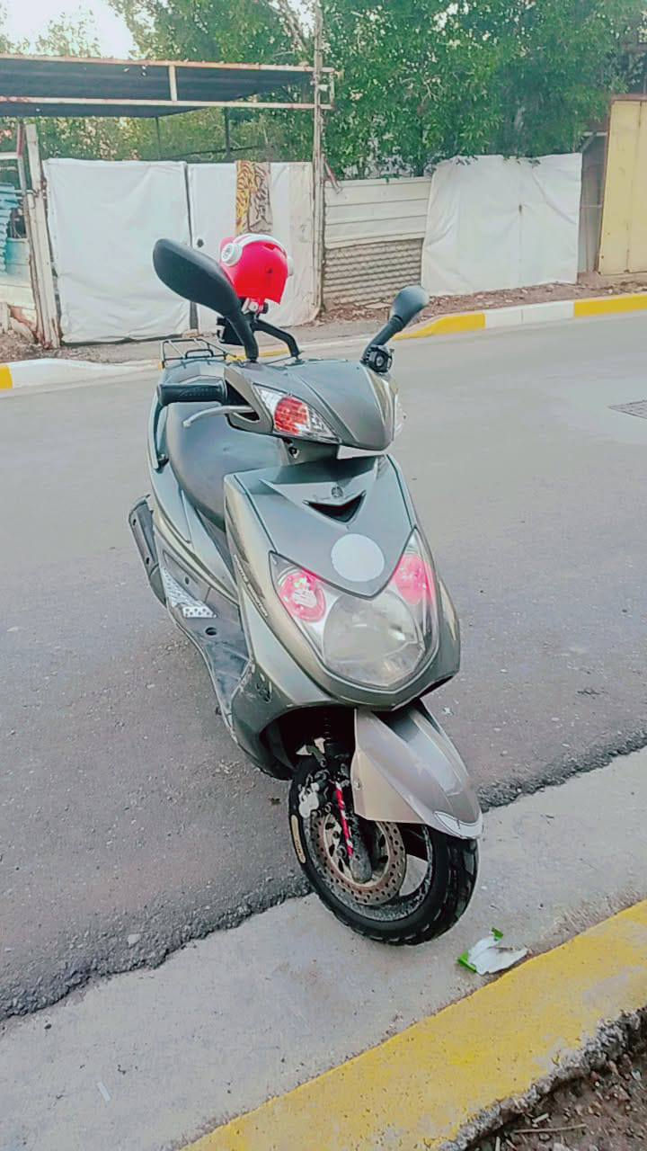 مكلفه بل نشر 
دراجة سكنس فحل كوري دراجة قبل 5 اشهر جبتهة رنبة كاملة كهربايات شغالة سلف بلادي كابريتر مو نوزل كابريتر بلادي مكينة مامفتوحة ابد اي فيتر يعجبة يوديهة بيهة بس كلج هستوة بدة يتع فقط الدراجة مكفولة كفالة عامة كفرات اصلية رقم واحد مو تجاري السعر 850وبي مجال


**إذا كنت صاحب هذا الإعلان وتريد حذفه لأي سبب، رجاءا أرسل رسالة إلى الدعم الفني**