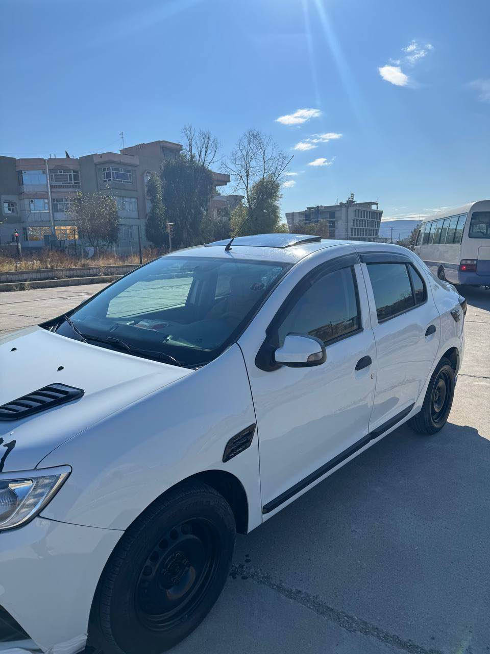 سەلامو عەلەیک بەڕێزان رینۆ سیمبول ٢٠٢٠ سپی تا بڵی جوانە سەیارەکە  دەرگای سایەق پەڵەیە ساردی هەیە هەیە بێ بۆیاخ  تا بڵێ جوانە و سپۆرتە ٢ جوت تایای تازەی بۆ گۆراوە تازە هایدرۆلک گێڕ و رۆنی مەکینەی گۆراوە یەک دینار مەسرەفی تیا نیە مواسەفاتەکانی شاشە ئایپاد کامێرا دو جام کارەبا و سایەق ئۆتۆیە گێری ئۆتۆ ماتیک و گێر عادیە نمونەیە لە جوانی   سەنەوی تا ٢٠٣٠ تازەیە  و بە ناوی خۆمەوەیە سعری ٩٢ گەڵا و مەعامەلەشی تیایە السليمانية, العراق


**إذا كنت صاحب هذا الإعلان وتريد حذفه لأي سبب، رجاءا أرسل رسالة إلى الدعم الفني**