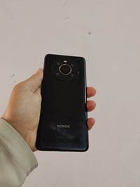 هونر X9 • ١٢٨ • نصيف