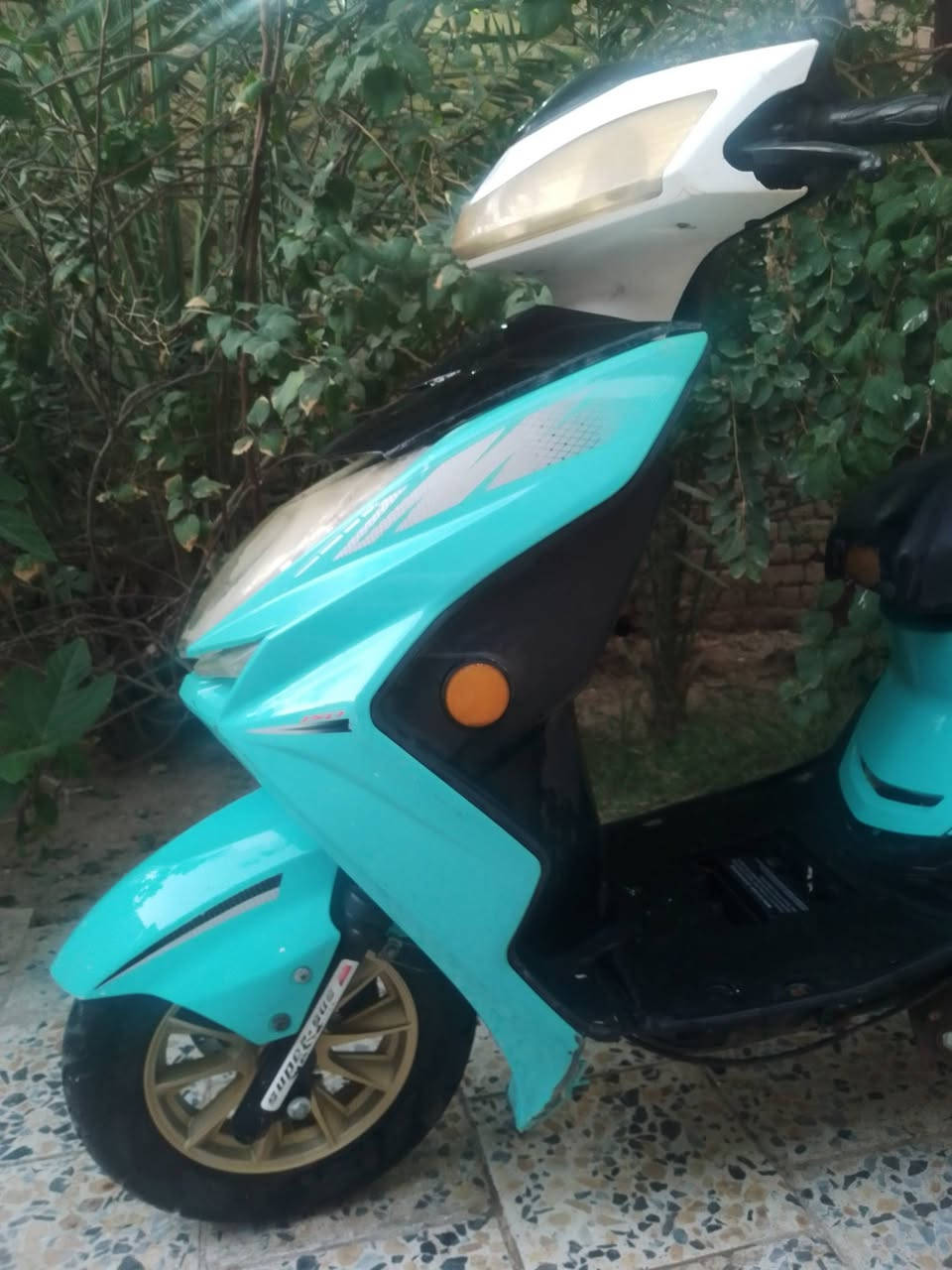 من رخصه الادمن دراجه صيني للبيع عاطله قيم واخذها مكاني الشطره ***********
