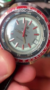 ساعة • مع التوصيل