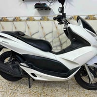 هوندا • PCX • سكوتر PCX • دراجة نارية PCX • دراجة ياباني • جيل اول • ت...