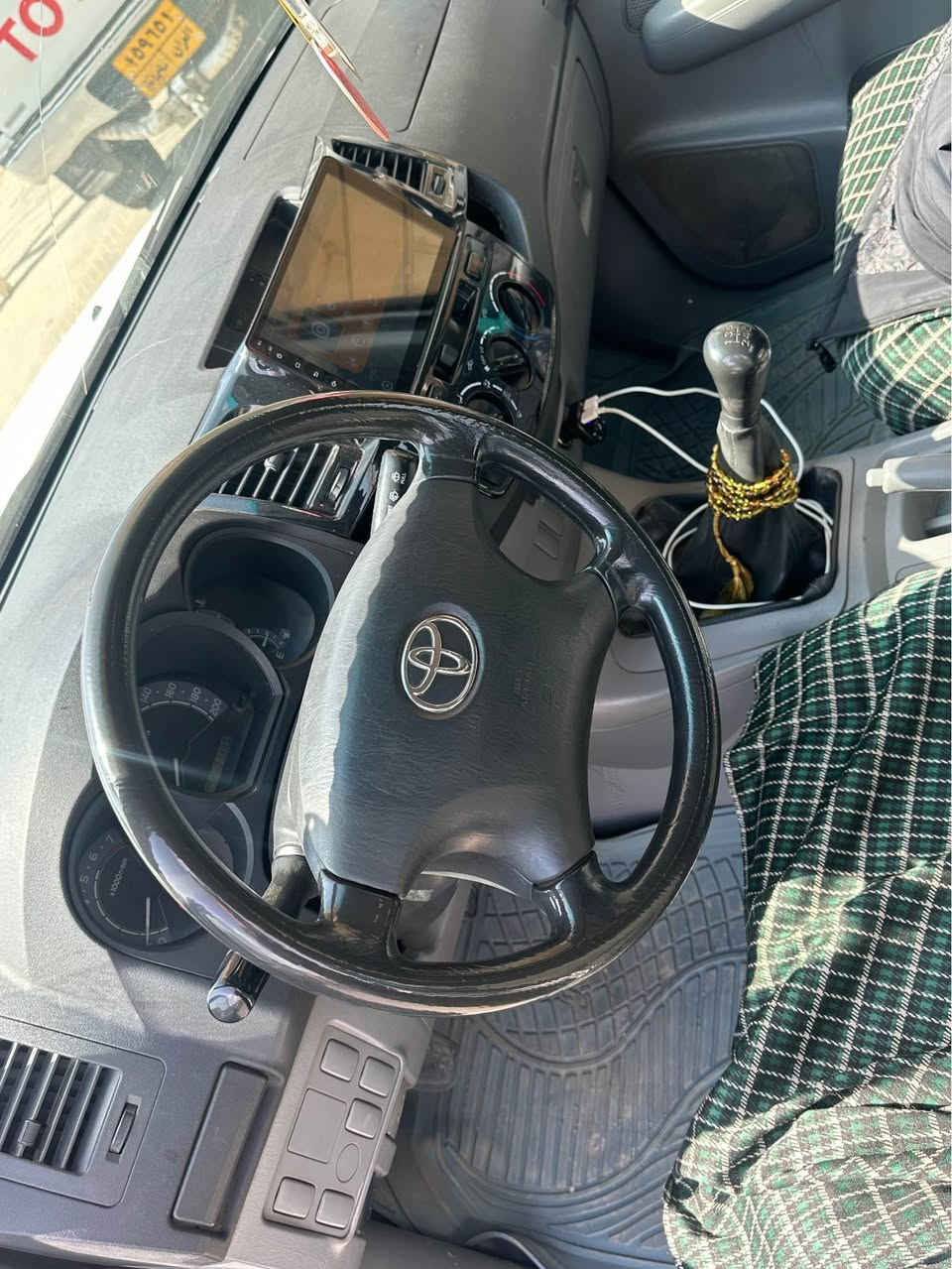 مەرزیە مۆدیل ٢٠٠٩ سەنەوی تازەیە تا ٣١ بۆیاخی نیە ساردی هەیە زۆر باکە سعری ١٥٢ گیرو مەکینەی بەشەرت رەقم تەلەفون ***********/*********** السليمانية, العراق
