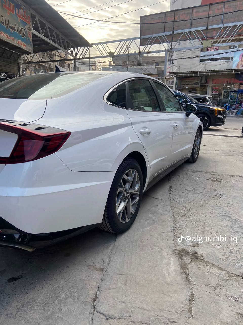 سلام عليكم سوناتا2023موصفات Sel حادثه صبغ بنيد وبارد جاملغ يسر
مكان سيارة بغداد

رقم بغداد 

سعر 183

***********
