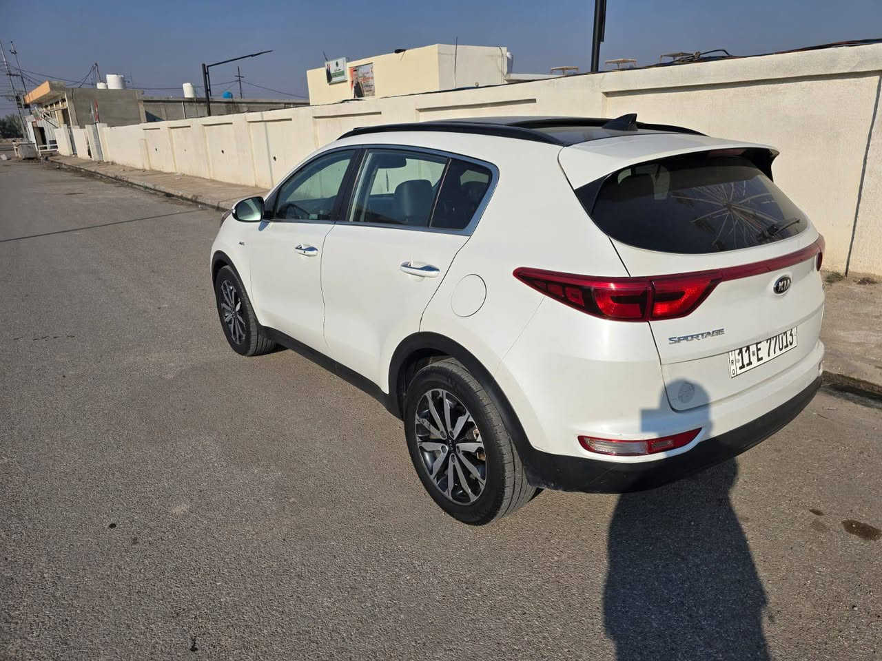 سلام عليكم سبورتج وارد امريكي مديل 2019 ضرر جاملق بدون دواخل بدون ارباك سيارة جديده ماشيه 70
فول مواصفات 
بنراما 
كشنات جلد 
كشن كهرباء
قطعتين تبريد 
اشاير بل مري 
مري شفط 
شاشه جبيره كامرة
فول الفول 
محرك ٢٤٠٠ 
محرك كير تبريد صدر خلفي امامي جديد تخم تاير جاهزه 
السعر 169 بي مجال حك الجيه بيع فقط بدون مراوس 
العنوان ديالى بلدروز رقم الهاتف ‏‪***********‬‏
