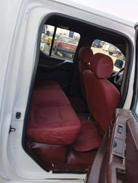 ًالسلام عليكم سياره نيفاره 2009تكيه على صفحه خفيفه مكينه شرط حداديه وص...