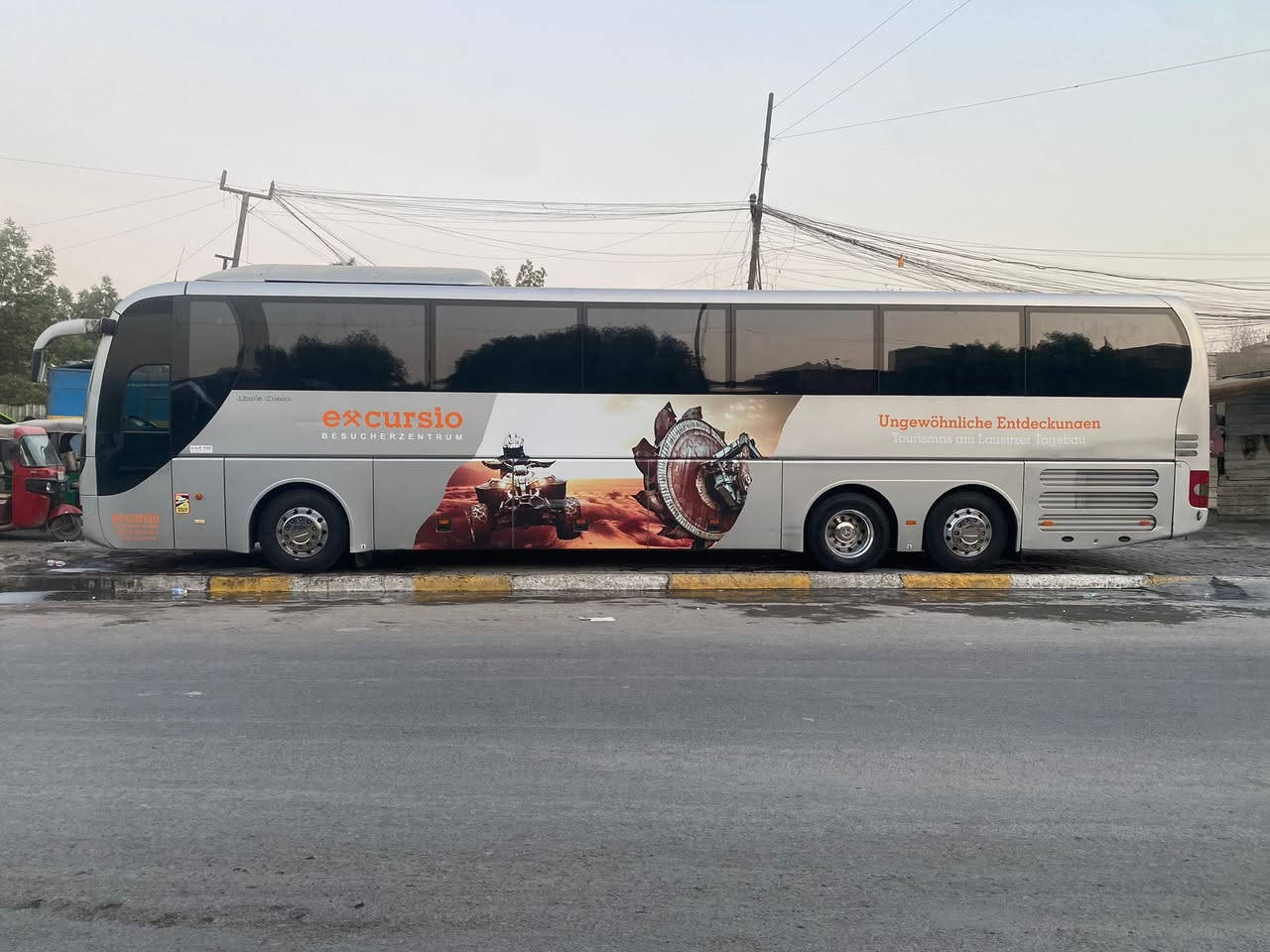 لسلام عليكم مان2010للبيع رقم بغداد تحويل مكينة ٦ كير عادي تخم تاير جديد فاتح٦ويلات كلج جديد مكينة جديدة سيارة داخلها جديد  خير من الله جاهزة للعمل السعر ٥ونص 
للاستفسار  ***********
